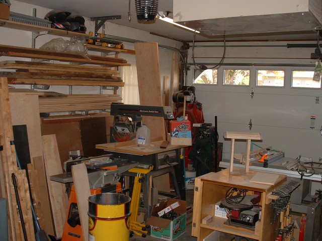 2006_1105_123619AA.sized[1].jpg